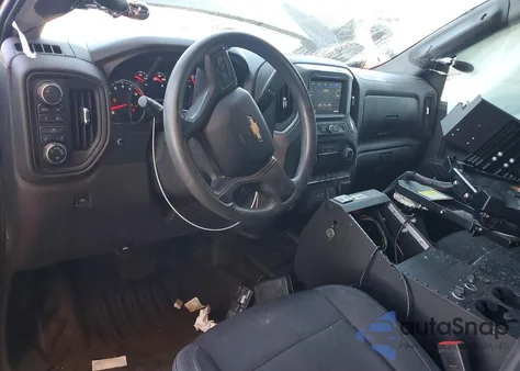 2021 Chevrolet Silverado K1500 из США, поврежденный, VIN 3GCUYAEF8MG196574